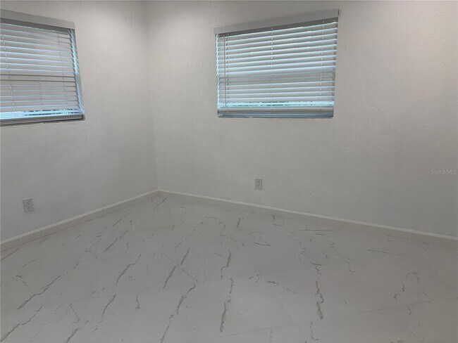 Building Photo - 640 San Salvador Dr
