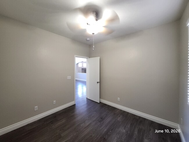 Building Photo - 109 Montesol Dr