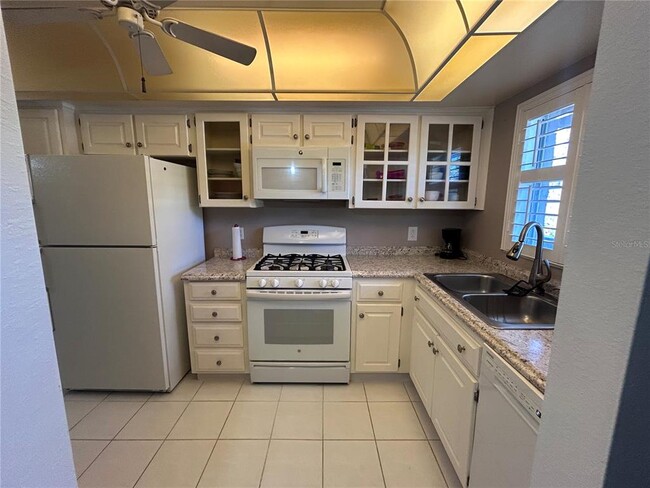 Building Photo - 150 El Dorado Blvd