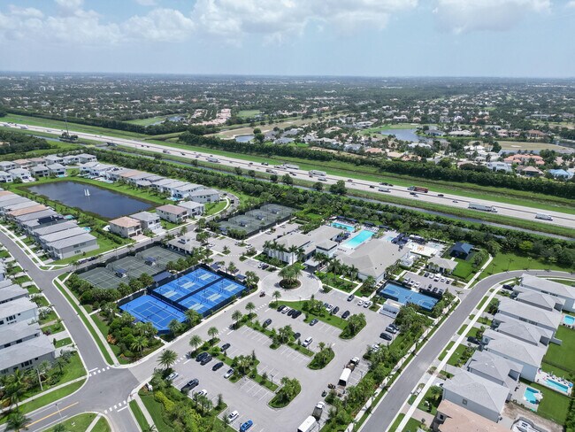 Building Photo - 8151 Laurel Falls Dr