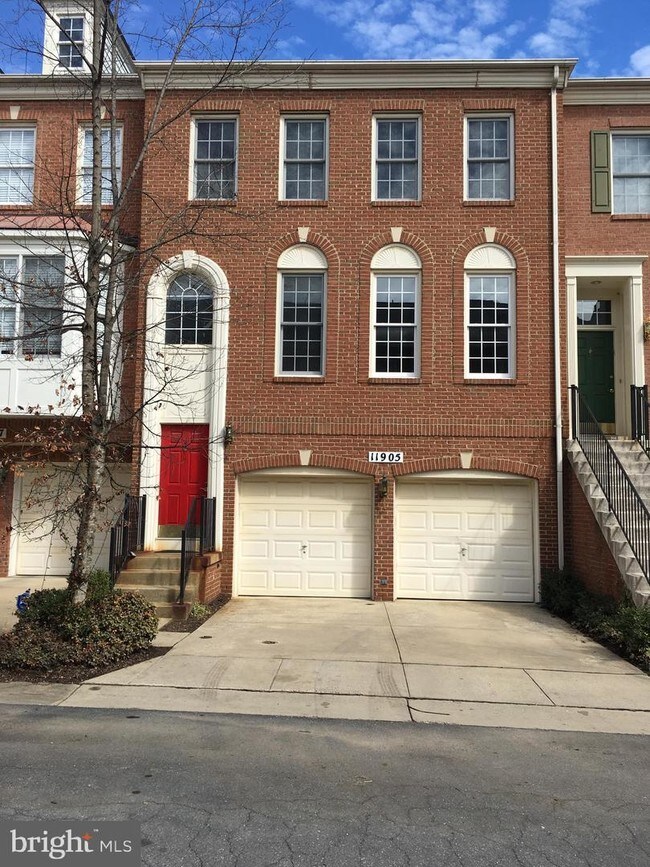Primary Photo - 11905 Grey Hollow Ct