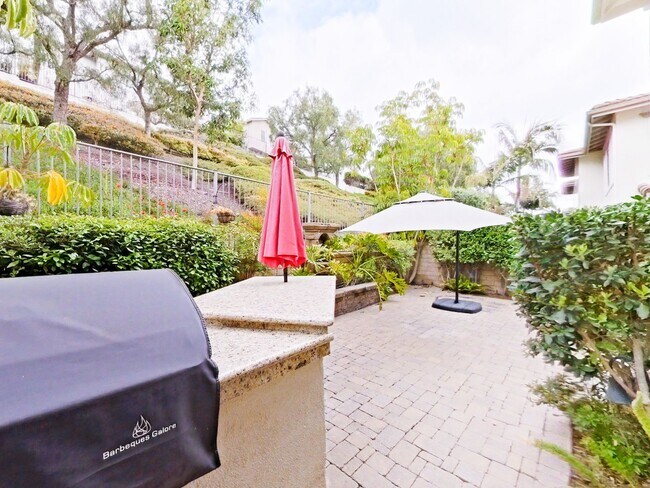Building Photo - Beautiful 3-Bedroom Home in the Sought-After Trinidad Community, Talega