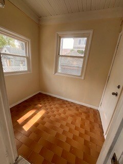 Building Photo - 433 74th St