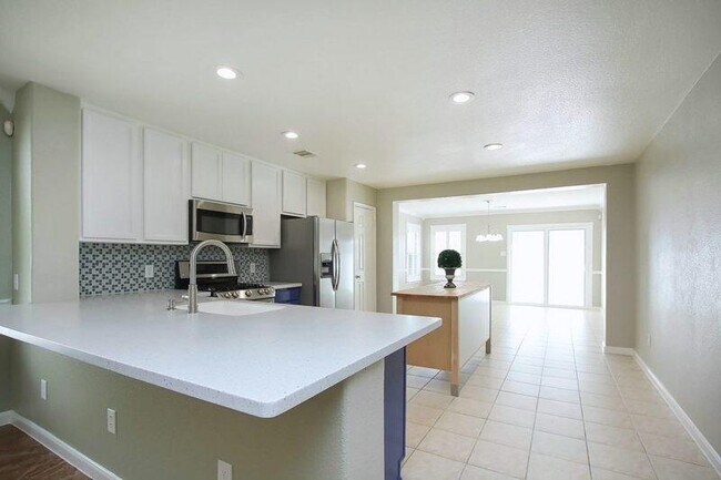 Building Photo - 22206 Orchard Dale Dr