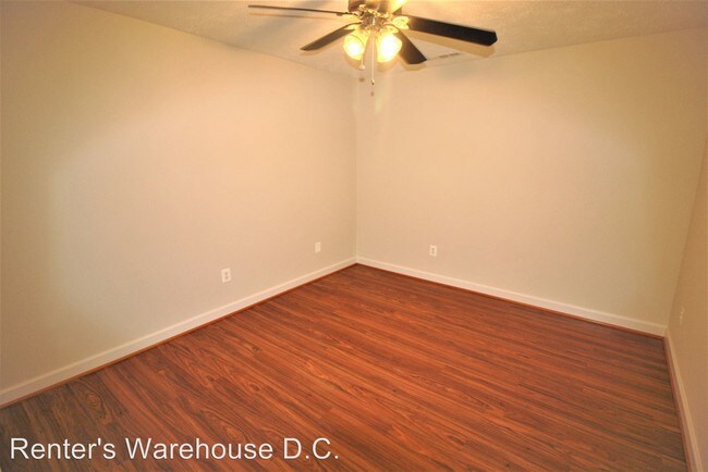Building Photo - 3 br, 3.5 bath House - 2214 N Tuckahoe St