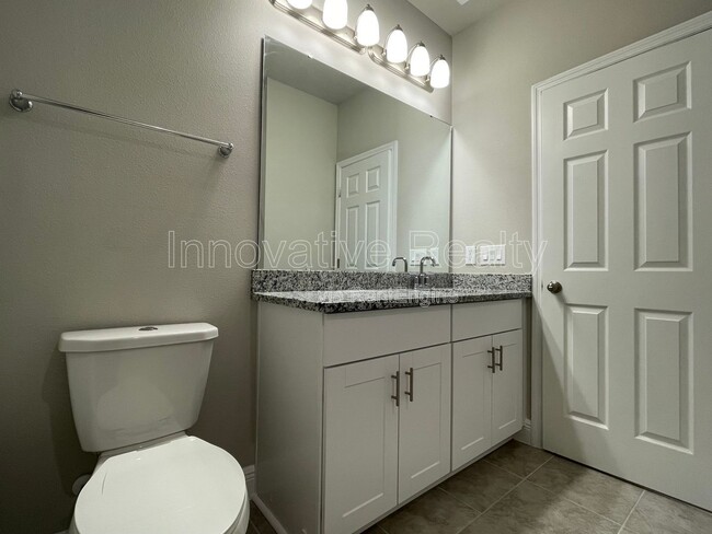 Building Photo - 1524 Little Wren Ln