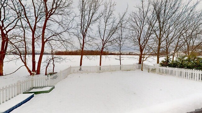 Building Photo - 5876 Myrick Rd