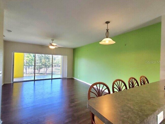 Building Photo - 2060 Willow Hammock Cir