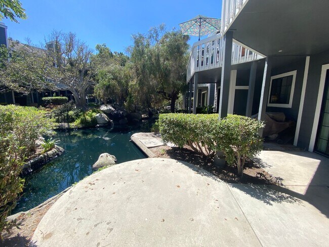Building Photo - Completely Remodeled 2 Bedroom, 2 Bathroom...