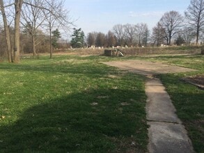 Building Photo - 1358 Pottery Rd