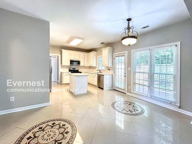 Building Photo - 3567 Montwood Ct