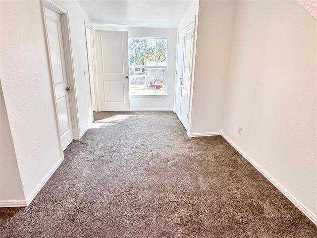 Building Photo - 921 Bradleys Bend