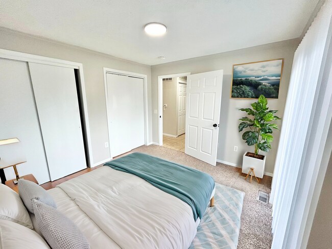 Building Photo - 1104 Mazatlan Cir