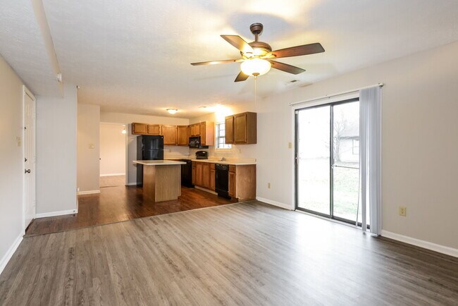 Building Photo - 9124 Lansburgh Ct