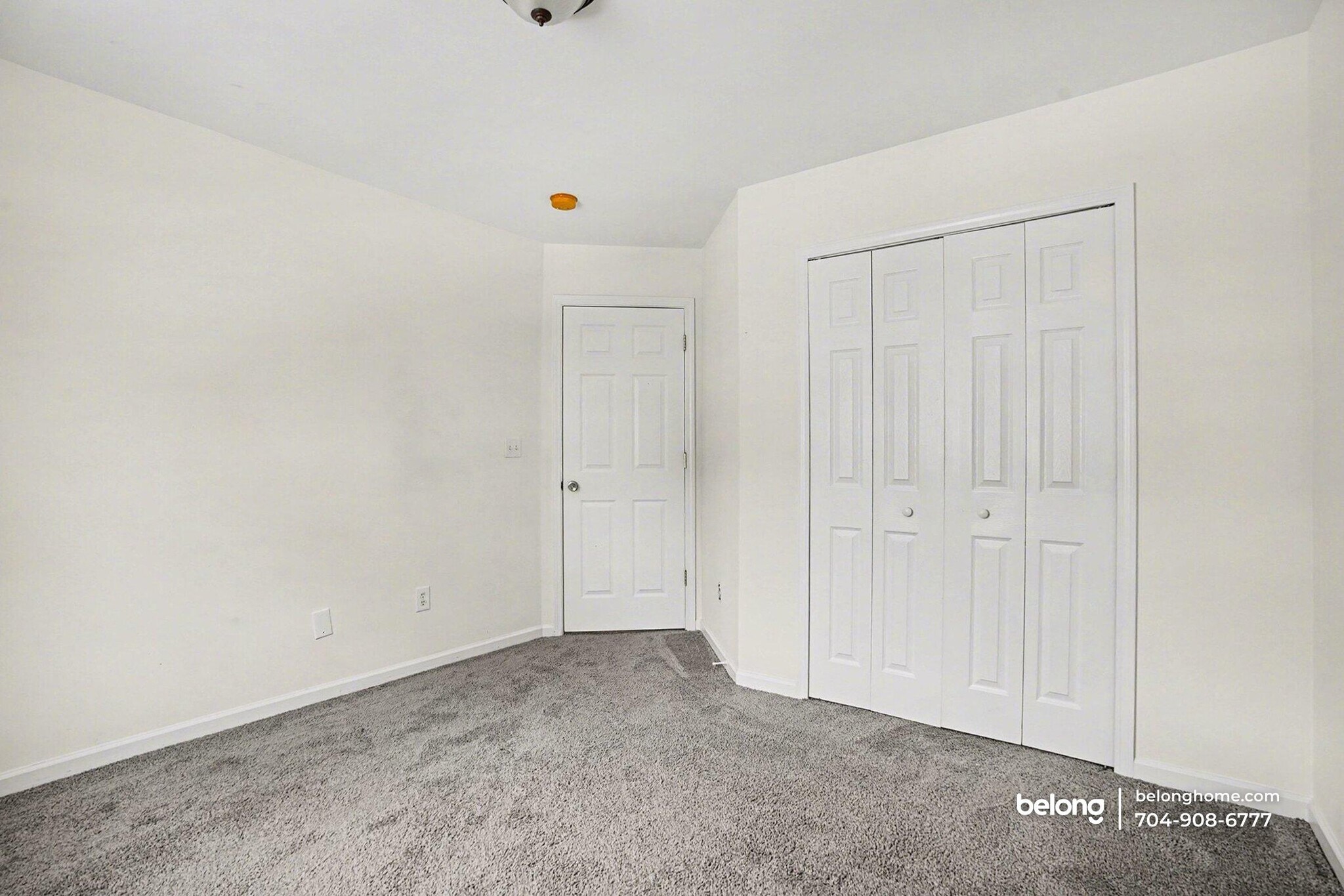 Building Photo - 3123 Glen Robin Ct