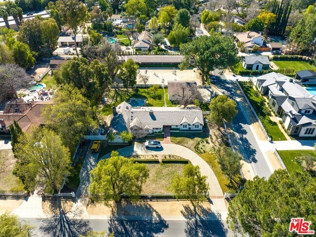 Building Photo - 23628 Long Valley Rd