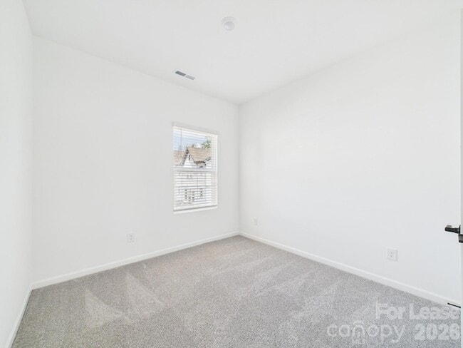 Building Photo - 1623 Blanche St