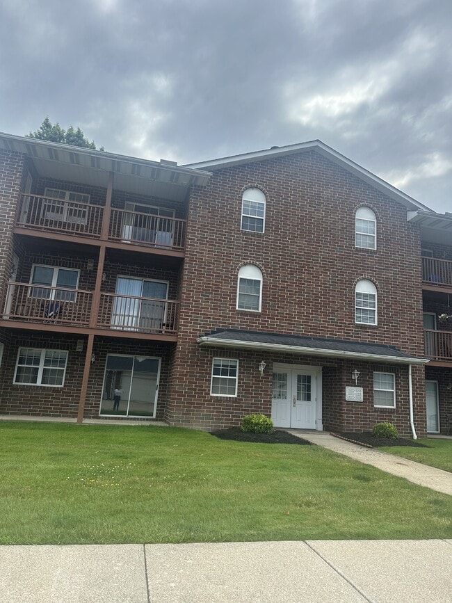 Primary Photo - 1150 Tollis Pkwy