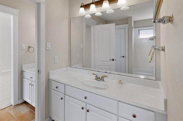 Building Photo - 4676 Crystal Creek Dr