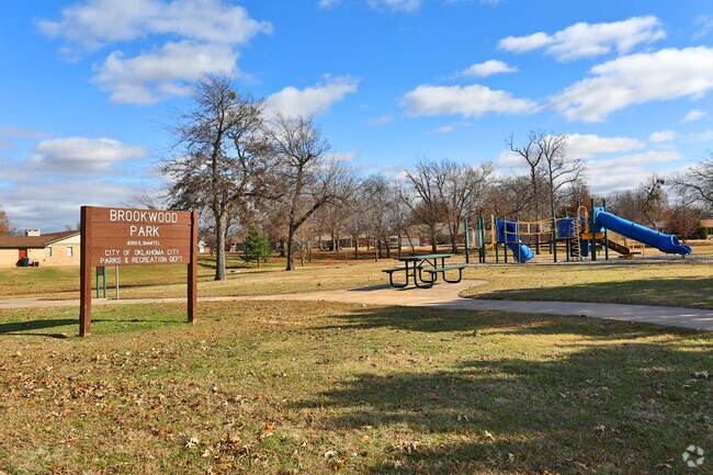 Playground - Trafalgar Square Duplexes