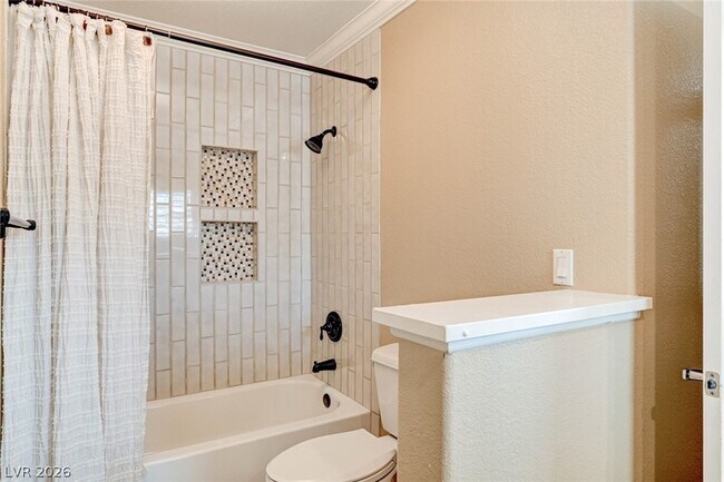 Building Photo - 2312 Silver Bluff Ct