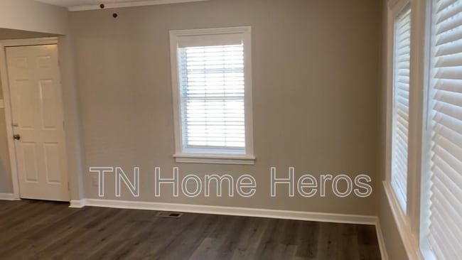 Building Photo - 2731 Ontario St