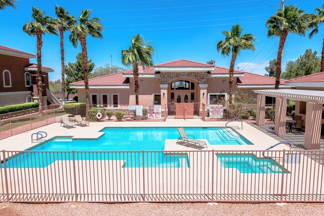 Building Photo - Gorgeous two bedroom two bathroom condo in...