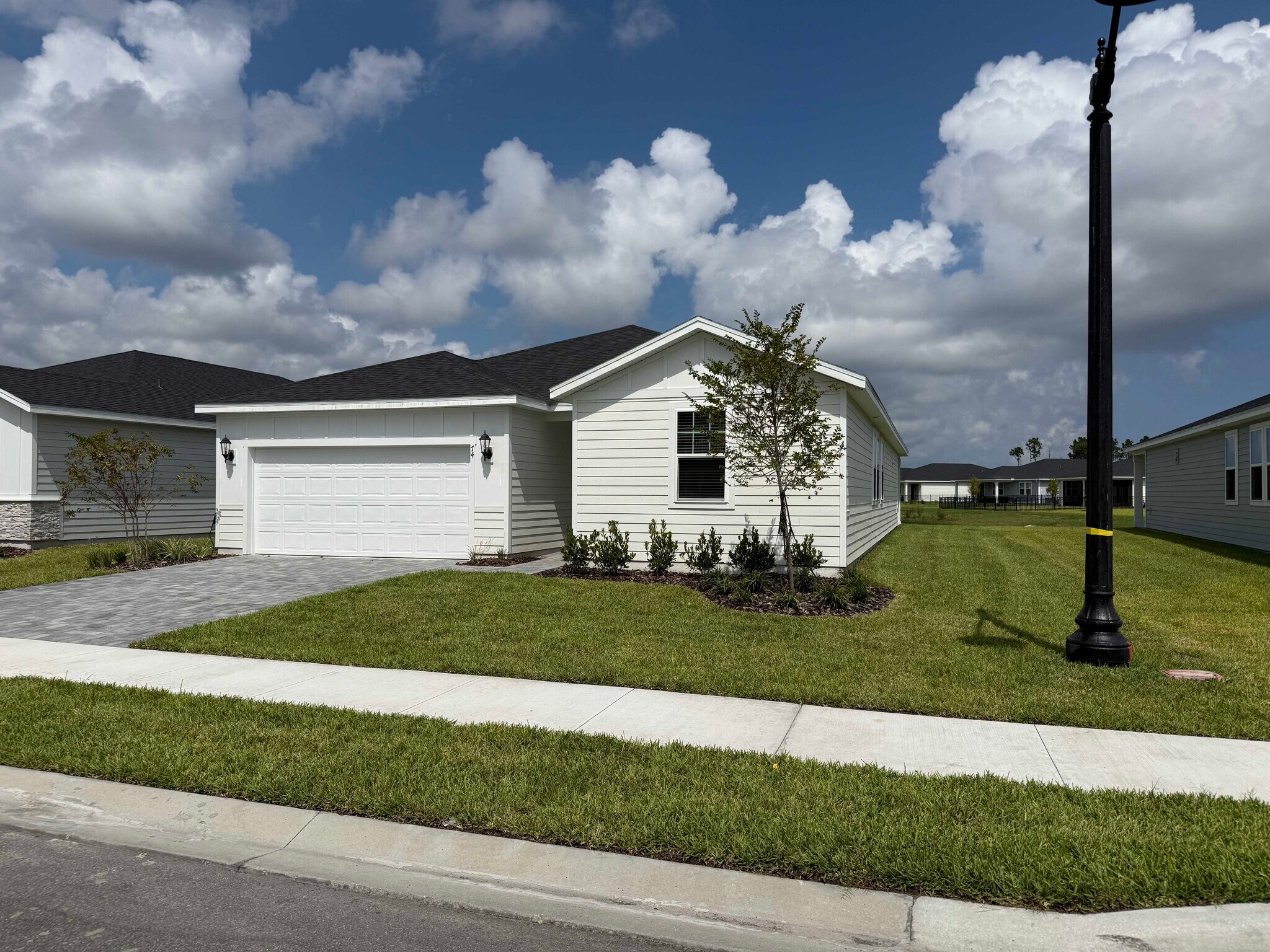 Building Photo - 74 Tequesta Ct