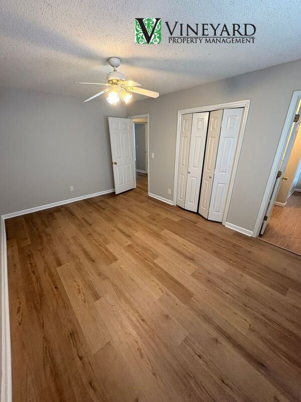 Building Photo - 6085 Sand Wedge Cir