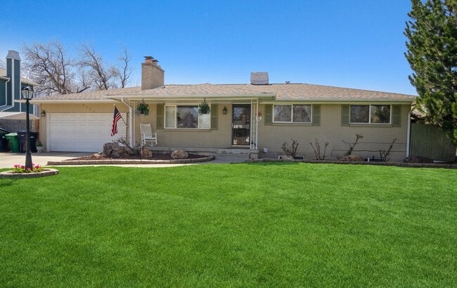 Building Photo - 1736 E Tramway Dr