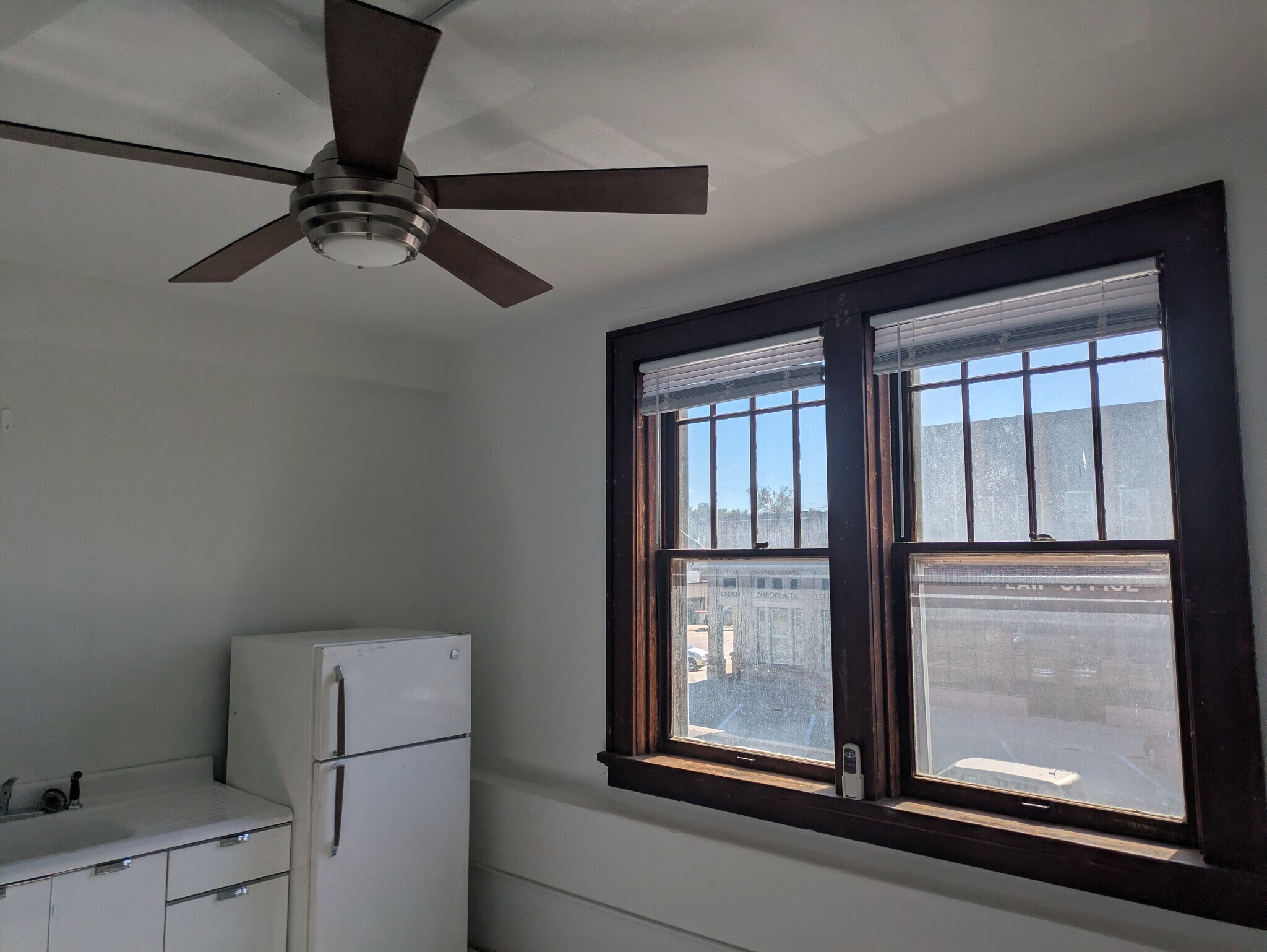 Building Photo - 235 Main St