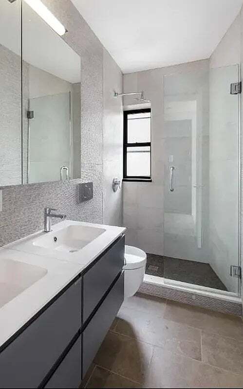 Building Photo - 248 Mott St