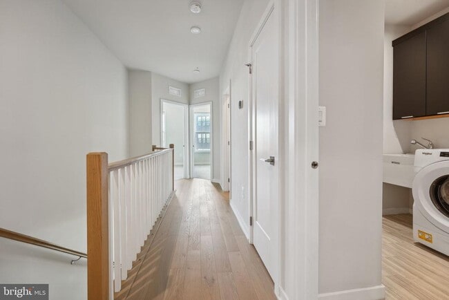Building Photo - 22328 Roanoke Rise Terrace