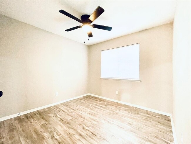 Building Photo - 16303 Napa Vine Dr
