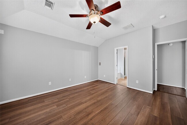 Building Photo - 20515 Spring Bluff Ln