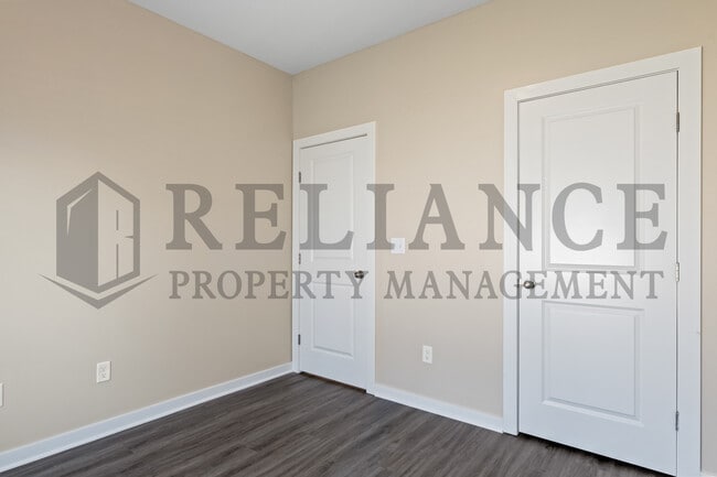 Building Photo - 3225 N Cedar Downs Ln