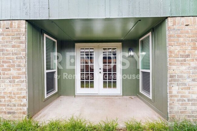 Building Photo - Renovated in Allen Ready to Be Your Home