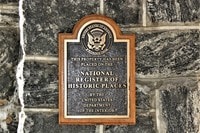 National Register Plaque - Kenilworth Inn Apartments