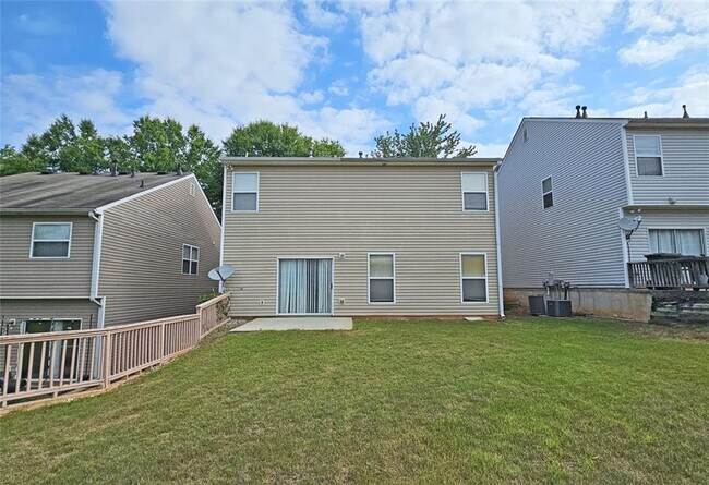 Building Photo - 735 Cool Weather Dr