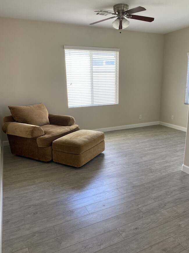 Building Photo - 5090 Silent Valley Ct