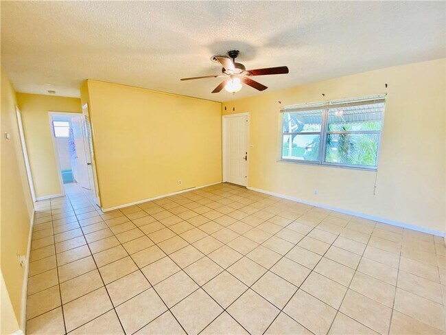 Building Photo - 2403 NW 51st St