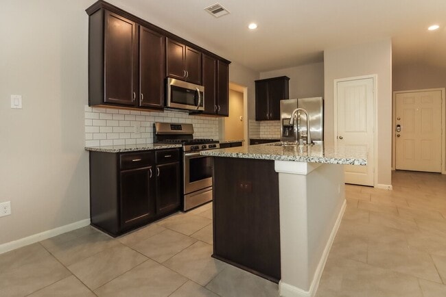 Building Photo - 1958 Bravos Manor Ln