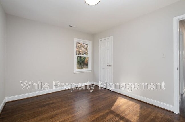 Building Photo - 4808 Northaven Dr