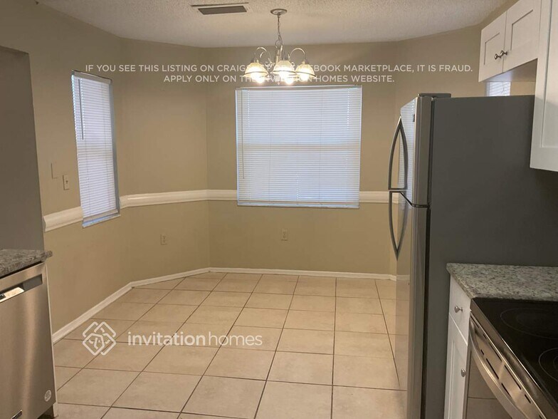 Building Photo - 6307 7th St Ct E