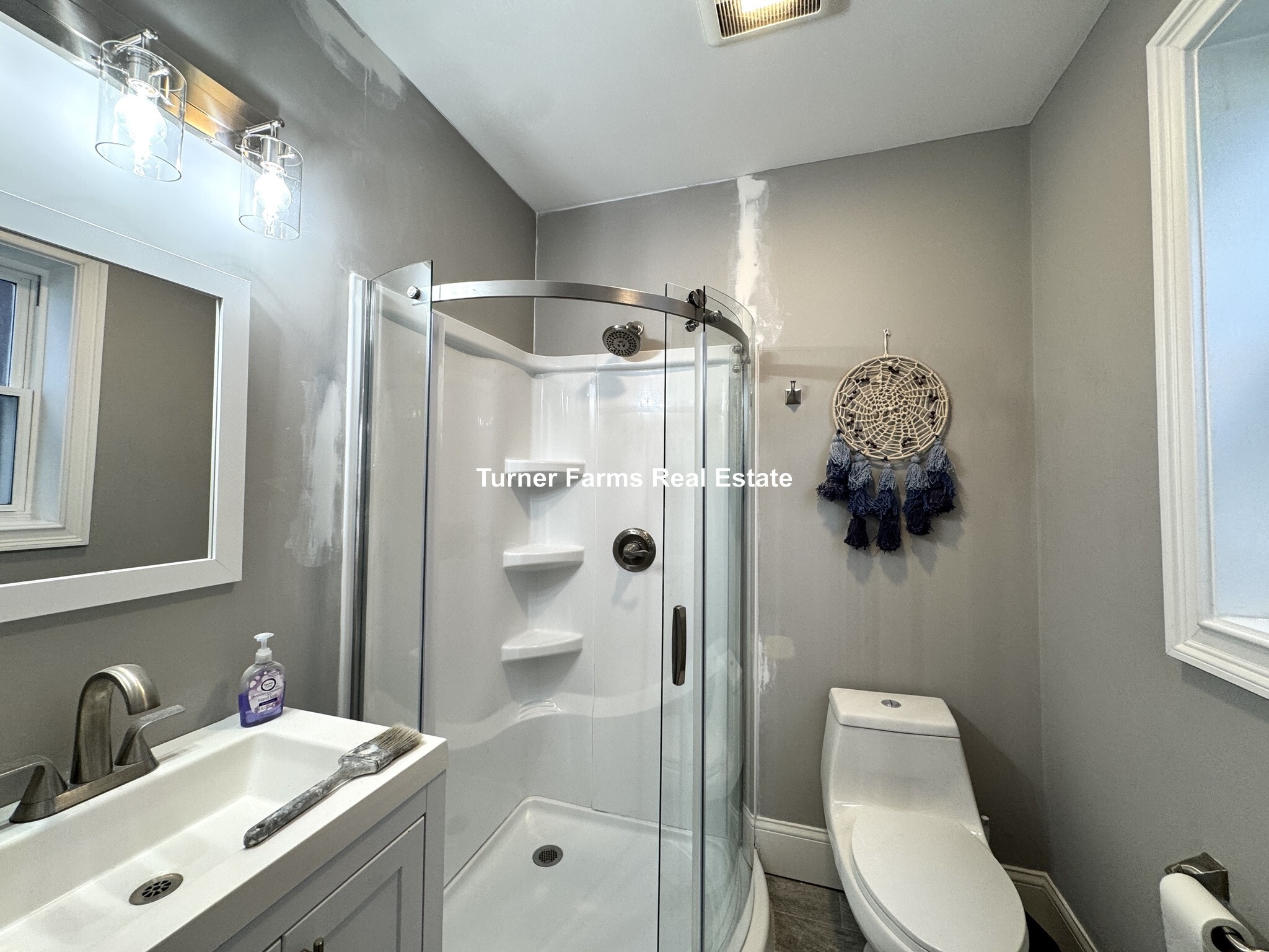 Building Photo - 179 Babcock St