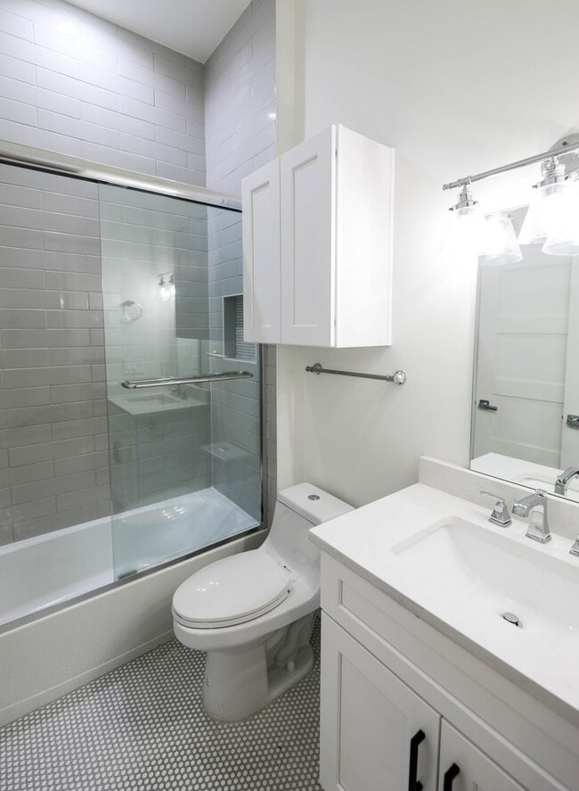 Building Photo - 8 Bedrooms 8 Baths Pre-leasing Now for 202...