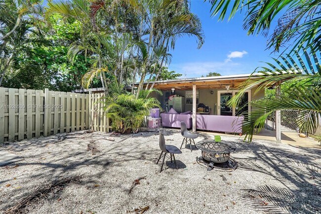 Building Photo - 2470 NE 182nd Terrace