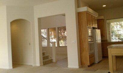 Building Photo - 397 Raven Way