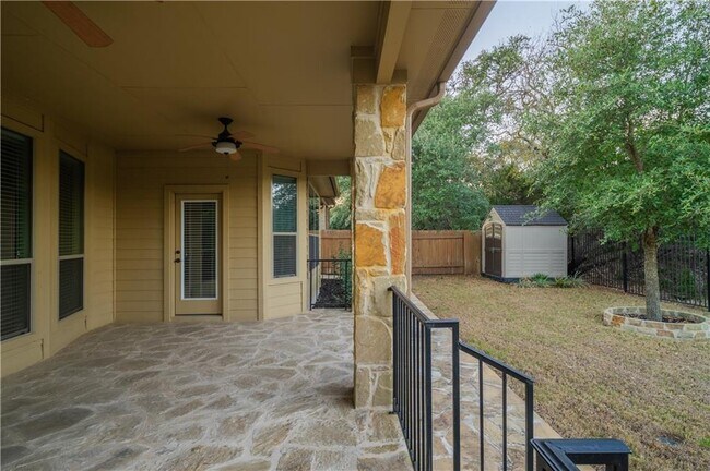 Building Photo - 307 Elderberry Rd