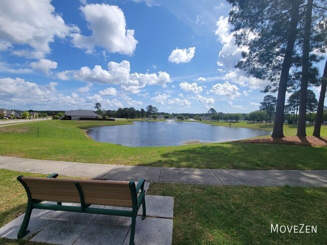 Building Photo - 1731 Pepperwood Way